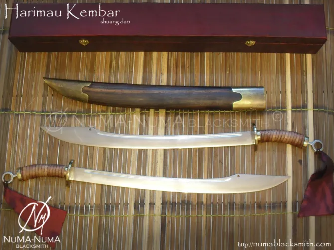 Chinese weapon Harimau kembar 1 harimau_kembar_new_2