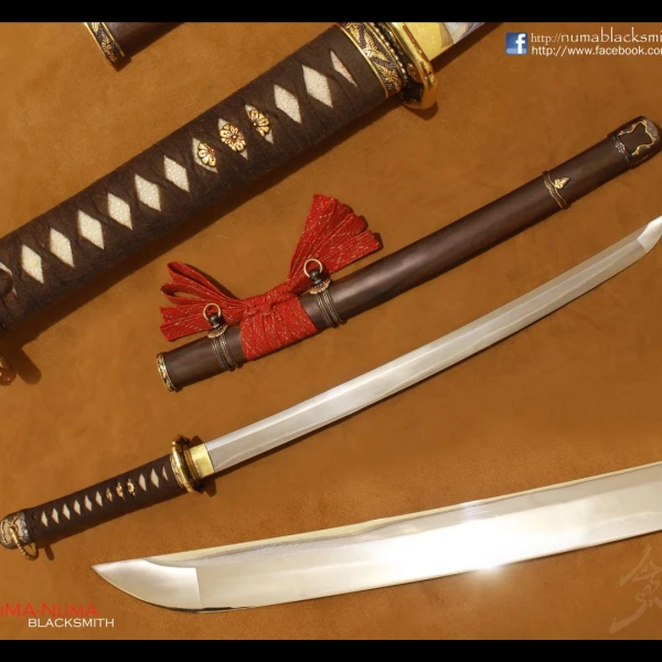 Japanese weapon Kodachi (gunto style)<br> 1 kodachi_gunto_hamon_a