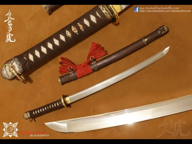 Japanese weapon Kodachi (gunto style)<br> 1 kodachi_gunto_hamon_a