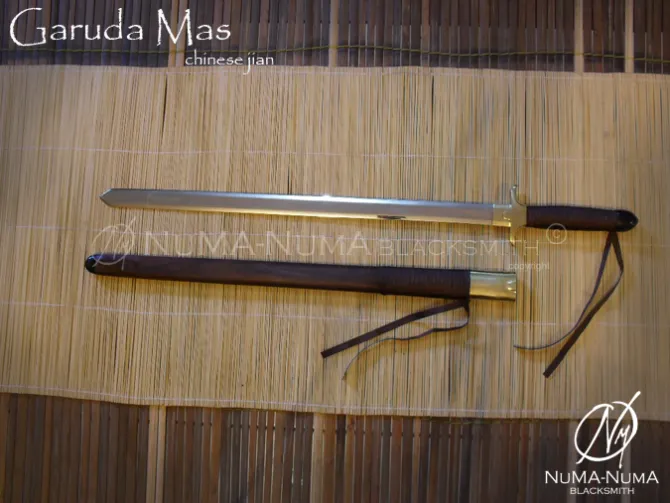Chinese weapon Garuda Mas 1 sdc10180