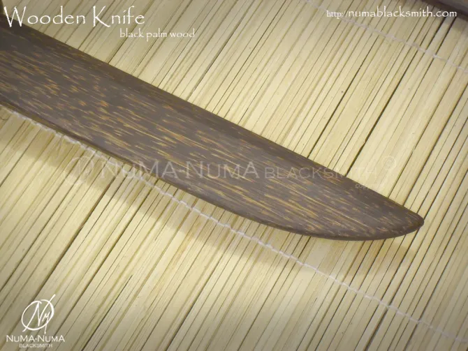 Wood Weapon wooden knife 2 sdc11027_copy