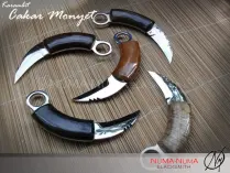 Karambit cakar monyet