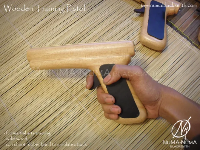 Training Item Wooden Pistol 3 sdc12347_copy